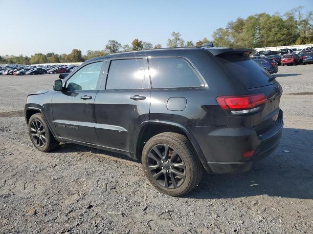 VIN 1C4RJFAG7JC378352 2018 Jeep Grand Cherokee, Laredo no.2