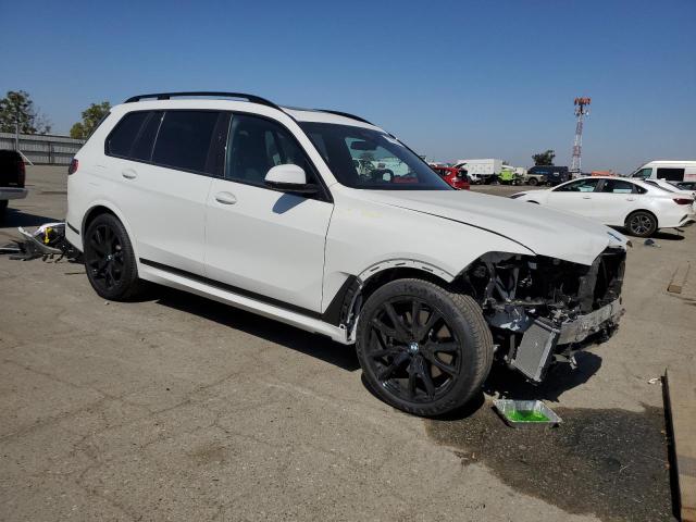 VIN 5UX23EM03R9V96963 2024 BMW X7 no.4