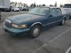 LINCOLN TOWN CAR E photo