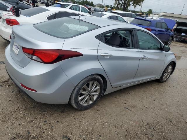 VIN 5NPDH4AE1EH465859 2014 Hyundai Elantra, SE no.3