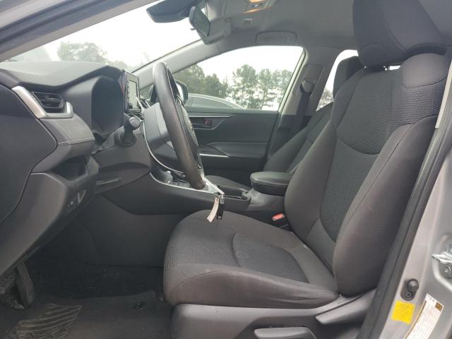 2019 TOYOTA RAV4 LE - JTMF1RFV2KJ003932