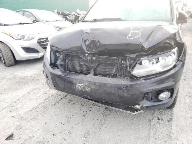 2017 VOLKSWAGEN TIGUAN TRE WVGHV7AX0HK039238