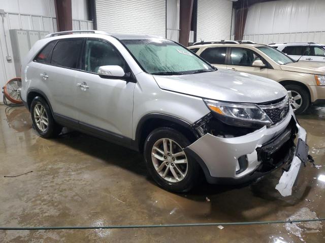 VIN 5XYKTCA65EG543477 2014 KIA Sorento, LX no.4