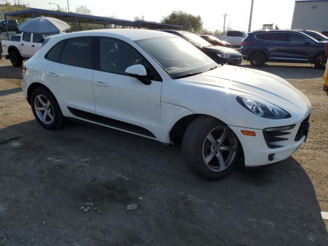 VIN WP1AA2A56JLB06216 2018 PORSCHE MACAN no.4