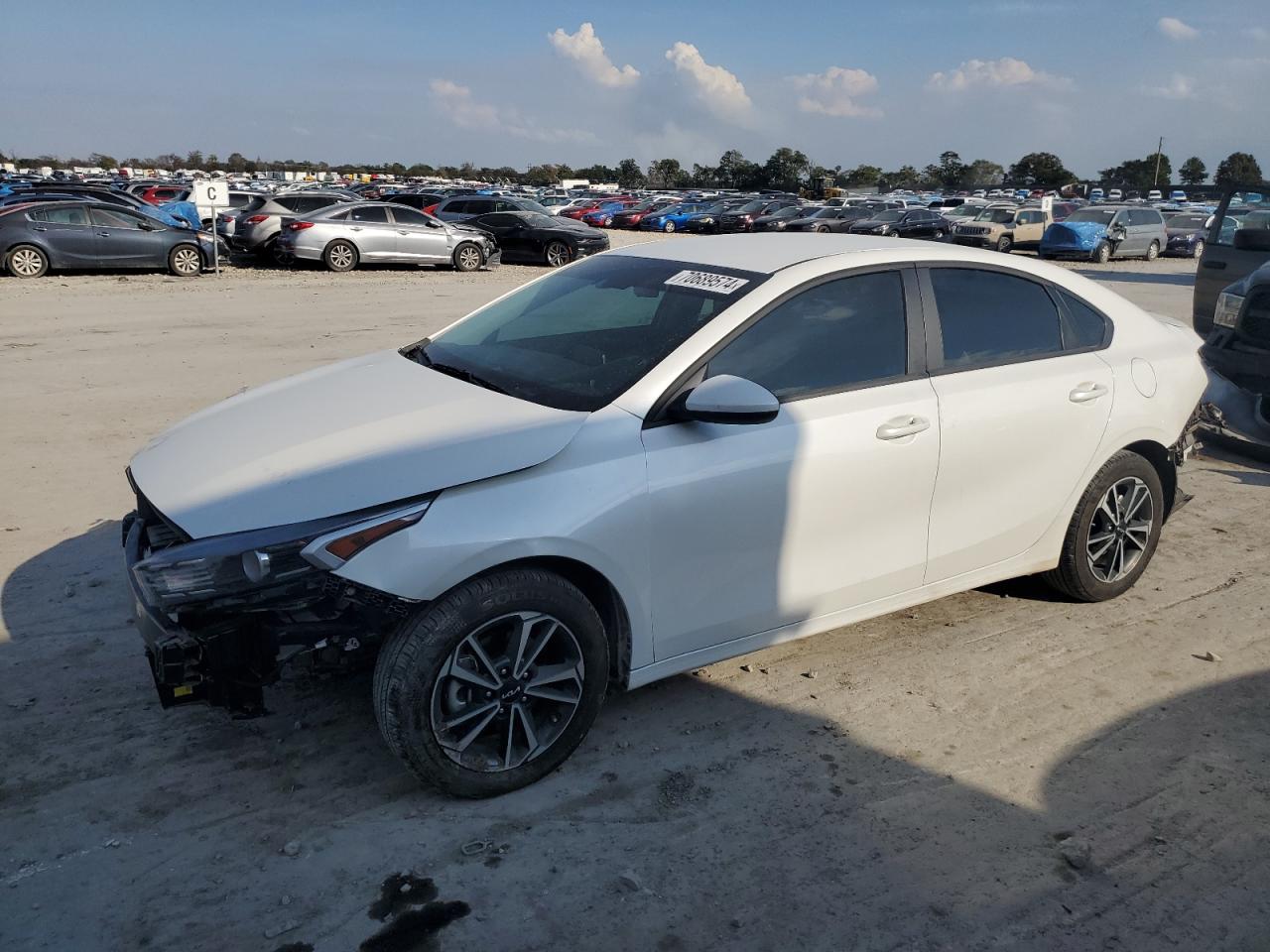 Lot #2872302159 2023 KIA FORTE LX