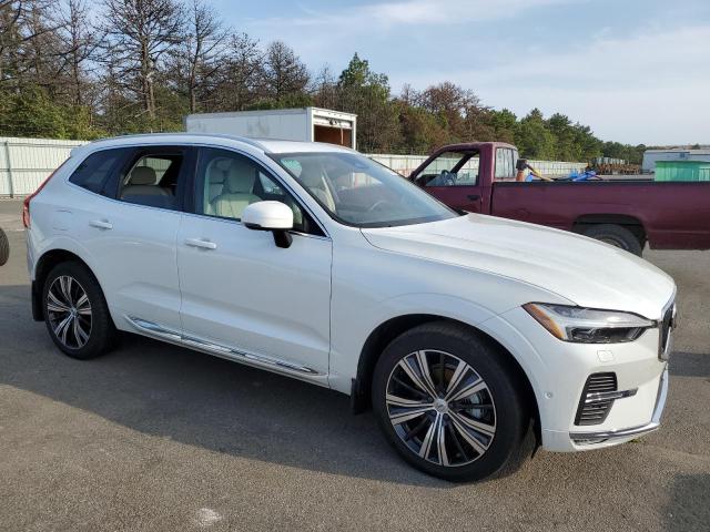 2022 VOLVO XC60 B5 IN YV4L12RL7N1915865