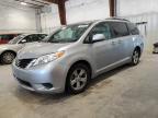 TOYOTA SIENNA LE photo