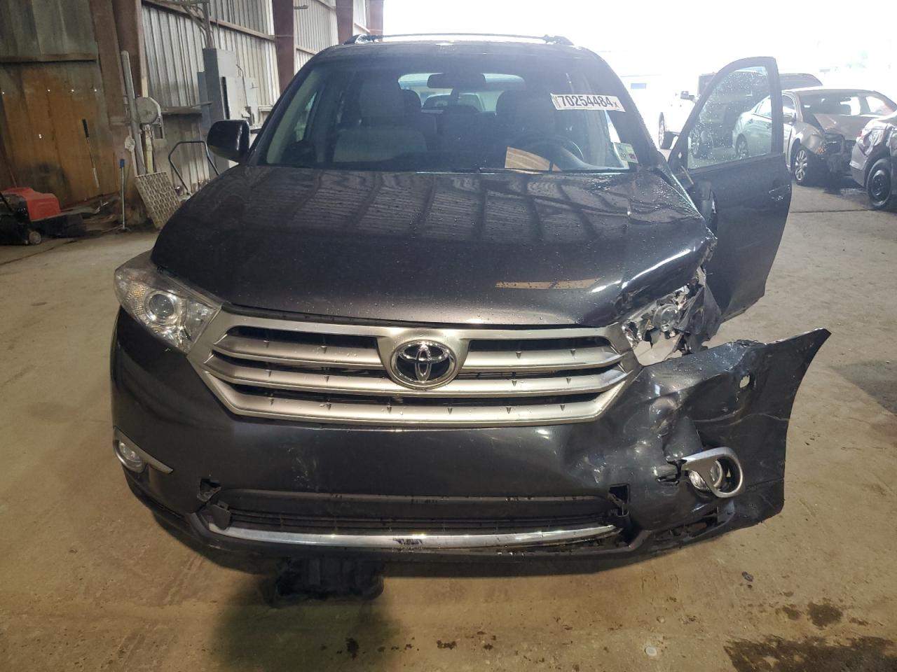 Lot #2840882425 2013 TOYOTA HIGHLANDER