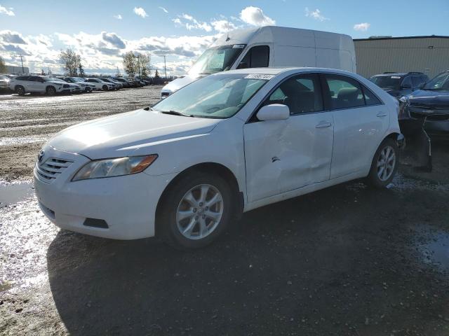 TOYOTA /S/LE/XLE 2019 white sedan 4d gas 4T1BE46K19U874580 photo #1