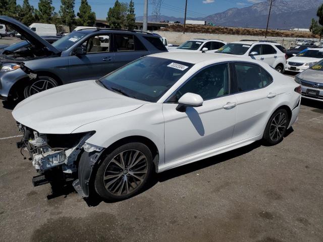 VIN 4T1B11HK5JU585634 2018 Toyota Camry, L no.1