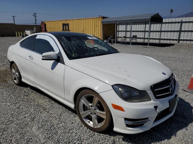 VIN WDDGJ4HB4FG396898 2015 Mercedes-Benz C-Class, 250 no.4