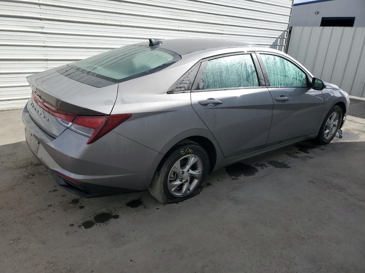 Lot #2898300918 2023 HYUNDAI ELANTRA SE