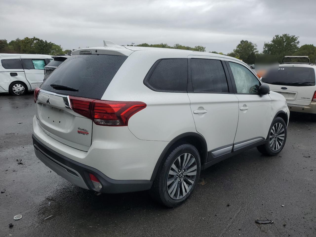 Lot #2945505379 2020 MITSUBISHI OUTLANDER