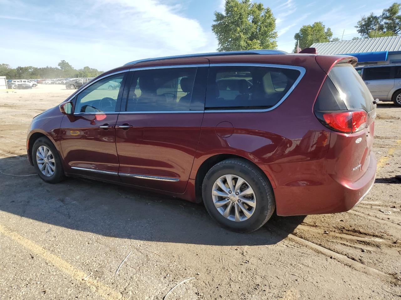 Lot #2921724676 2018 CHRYSLER PACIFICA T