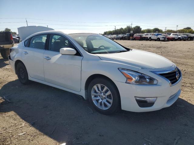 VIN 1N4AL3AP0FN404104 2015 NISSAN ALTIMA no.4