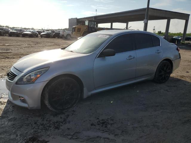 2011 INFINITI G37 #2854890629