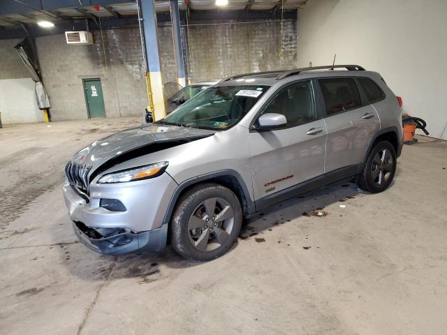 VIN 1C4PJMCS2GW267552 2016 Jeep Cherokee, Latitude no.1