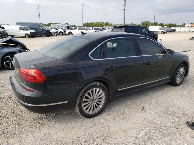 2016 VOLKSWAGEN PASSAT SE - 1VWBS7A3XGC010030