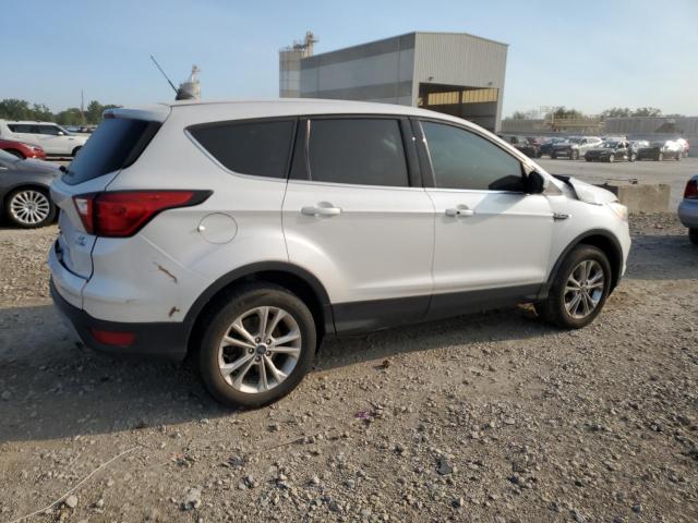 VIN 1FMCU9GD7KUB85976 2019 Ford Escape, SE no.3