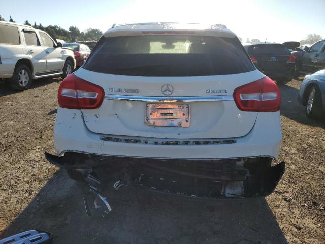 2018 MERCEDES-BENZ GLA 250 4M - WDCTG4GBXJJ446105
