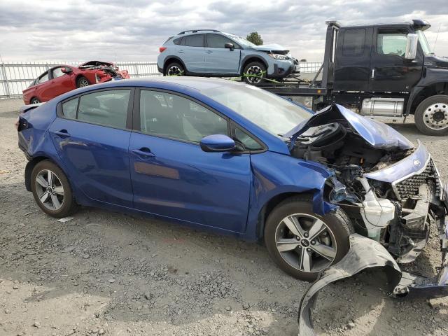 VIN 3KPFL4A7XJE213762 2018 KIA Forte, LX no.4