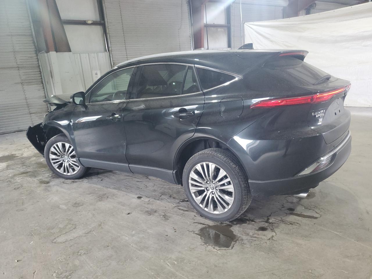 Lot #2972338578 2024 TOYOTA VENZA LE