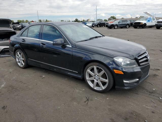 VIN WDDGF4HB8EA952293 2014 Mercedes-Benz C-Class, 250 no.4