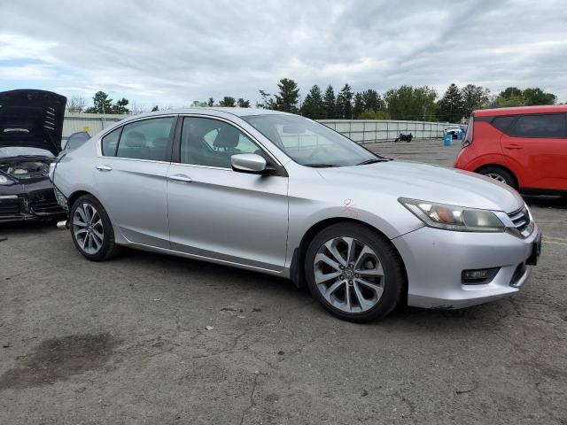 VIN 1HGCR2F56FA134176 2015 Honda Accord, Sport no.4