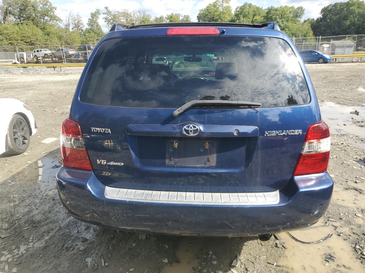 Lot #2879068011 2004 TOYOTA HIGHLANDER