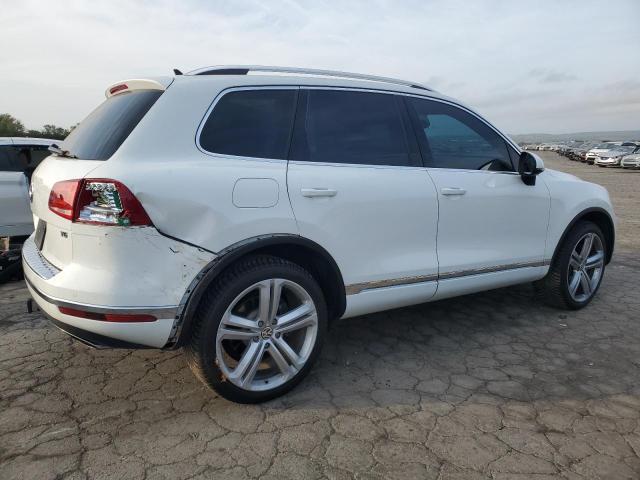 2017 VOLKSWAGEN TOUAREG EX WVGGF7BP7HD006457