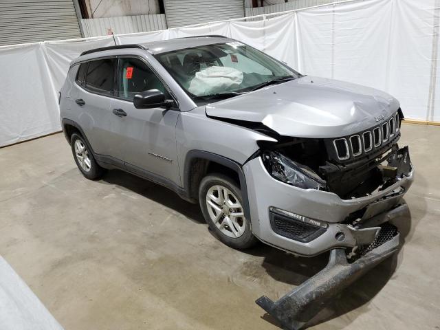 VIN 3C4NJCAB0KT844338 2019 Jeep Compass, Sport no.4