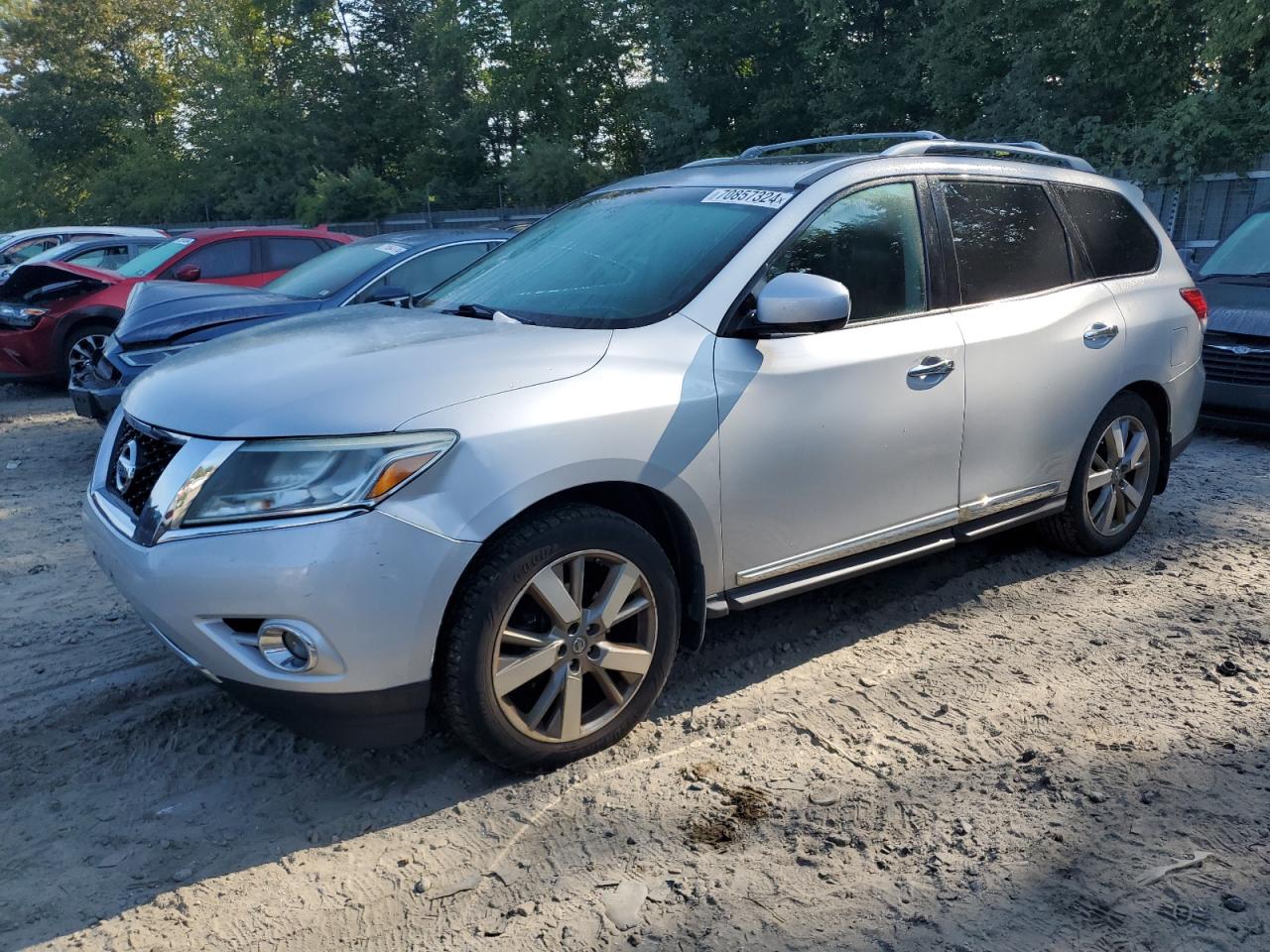 Nissan Pathfinder 2013 Wagon body style