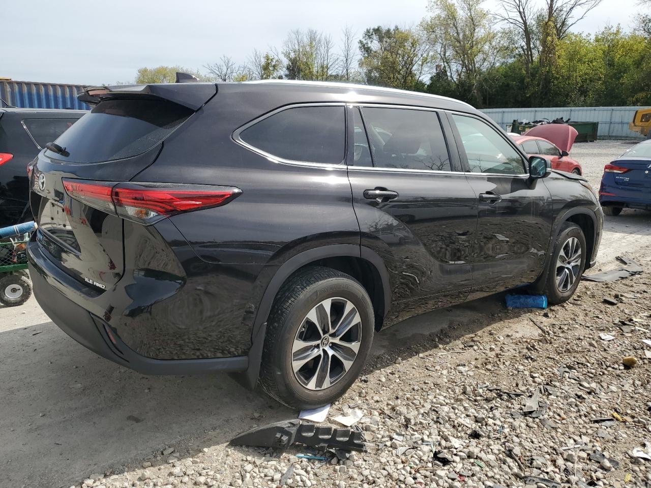 Lot #2977094087 2021 TOYOTA HIGHLANDER