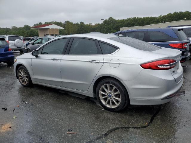 VIN 3FA6P0H79HR169538 2017 Ford Fusion, SE no.2