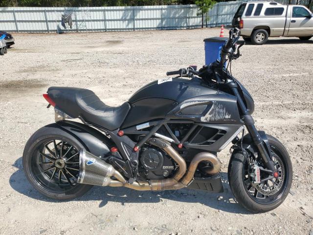 2013 DUCATI DIAVEL 2013