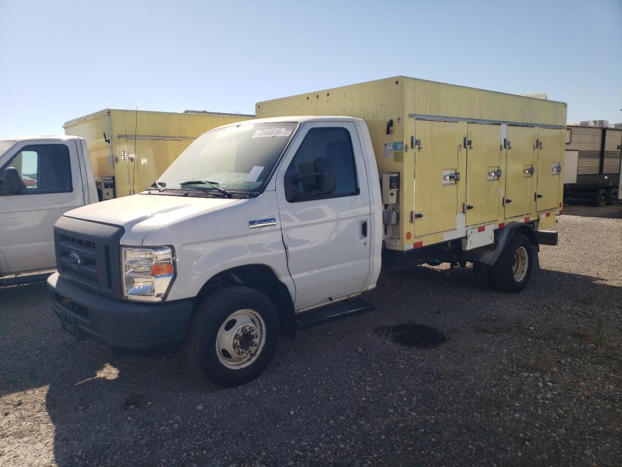 Lot #2893130515 2018 FORD ECONOLINE