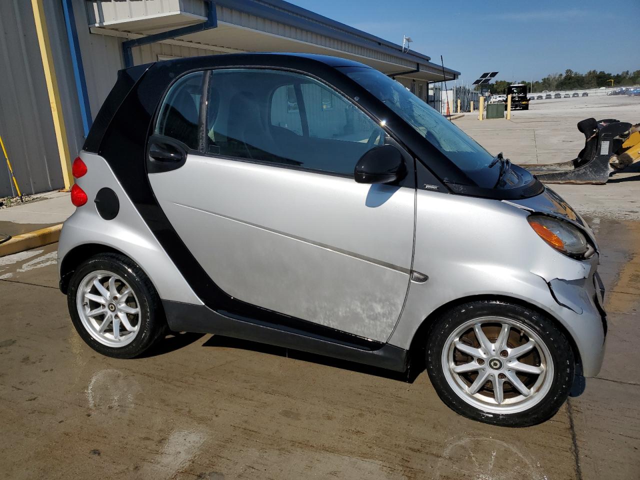 Lot #2945630076 2009 SMART FORTWO PUR