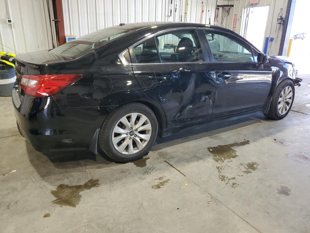 Lot #2955527583 2015 SUBARU LEGACY 2.5