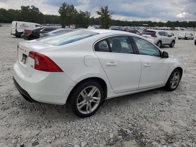 VIN YV140MFB0F1307909 2015 Volvo S60, Premier no.3