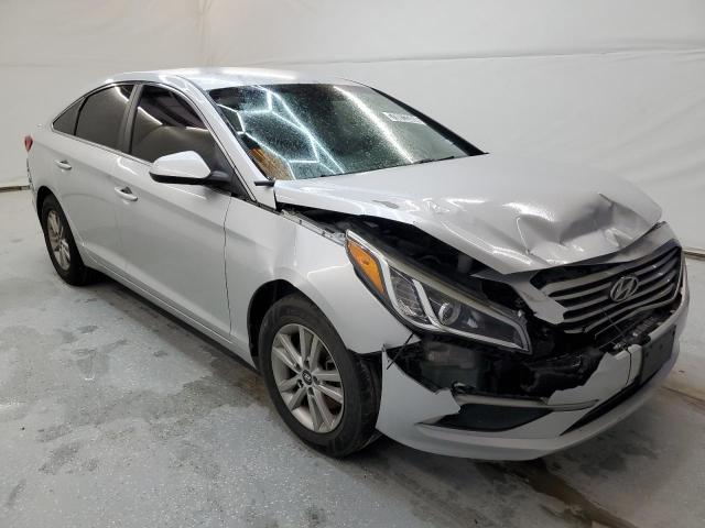 VIN 5NPE24AF4HH502261 2017 Hyundai Sonata, SE no.4