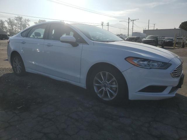 VIN 3FA6P0H75HR407952 2017 Ford Fusion, SE no.4