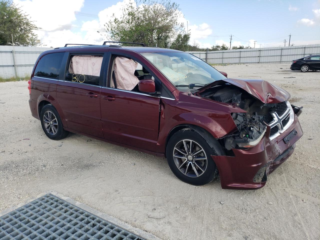 Lot #3034546735 2017 DODGE GRAND CARA