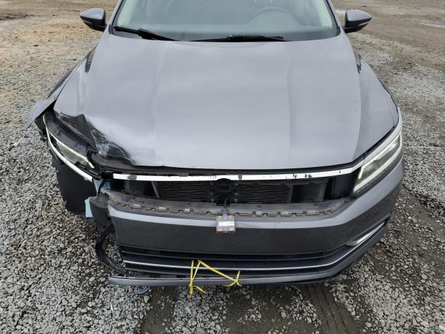 2017 VOLKSWAGEN PASSAT SE - 1VWGT7A32HC063275