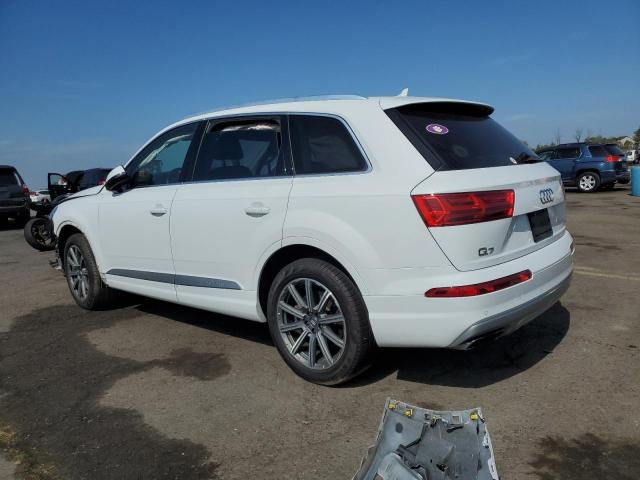 VIN WA1LHAF72JD049947 2018 Audi Q7, Premium Plus no.2