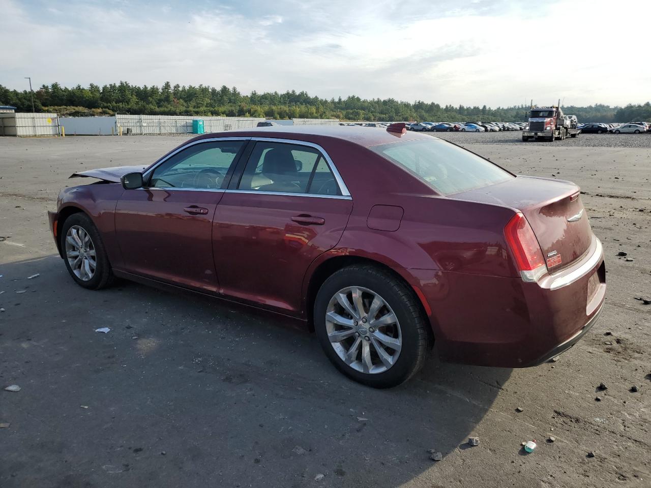 Lot #2977099023 2017 CHRYSLER 300 LIMITE