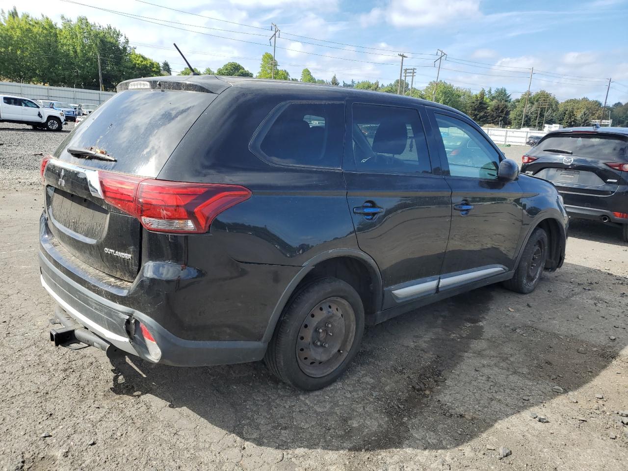 Lot #2996741960 2016 MITSUBISHI OUTLANDER