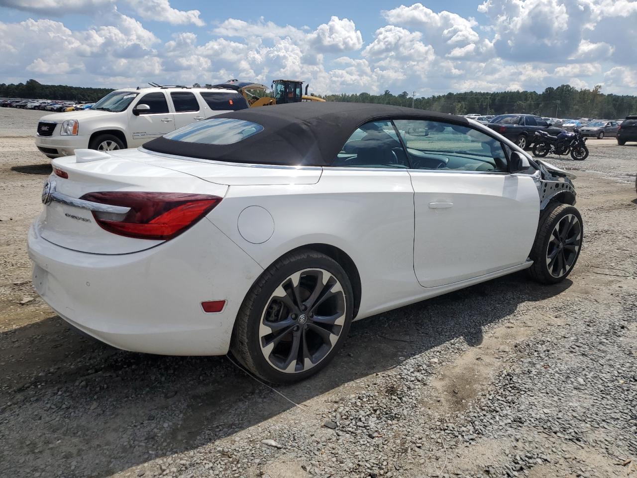 BUICK CASCADA PR 2019 white  gas W04WH3N59KG341524 photo #4