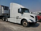 VOLVO VNR photo