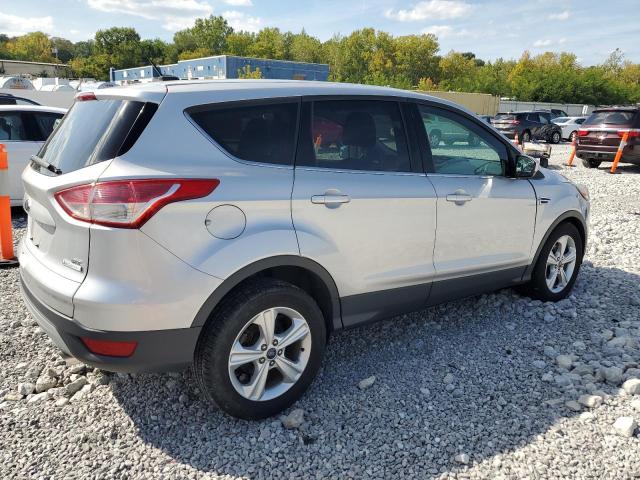 VIN 1FMCU0GX4FUC75727 2015 Ford Escape, SE no.3