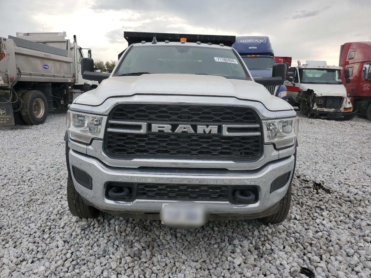 Lot #2969770279 2020 RAM 5500